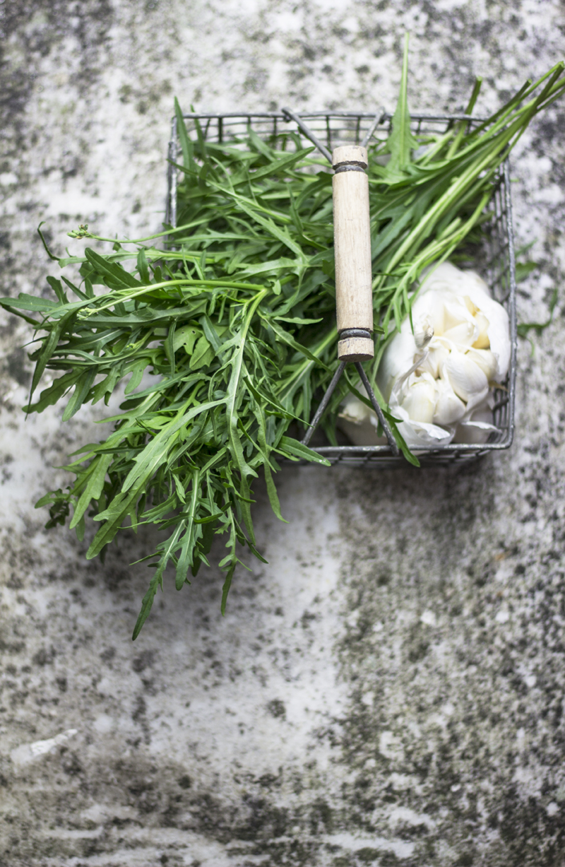 Pesto di rucola e noci